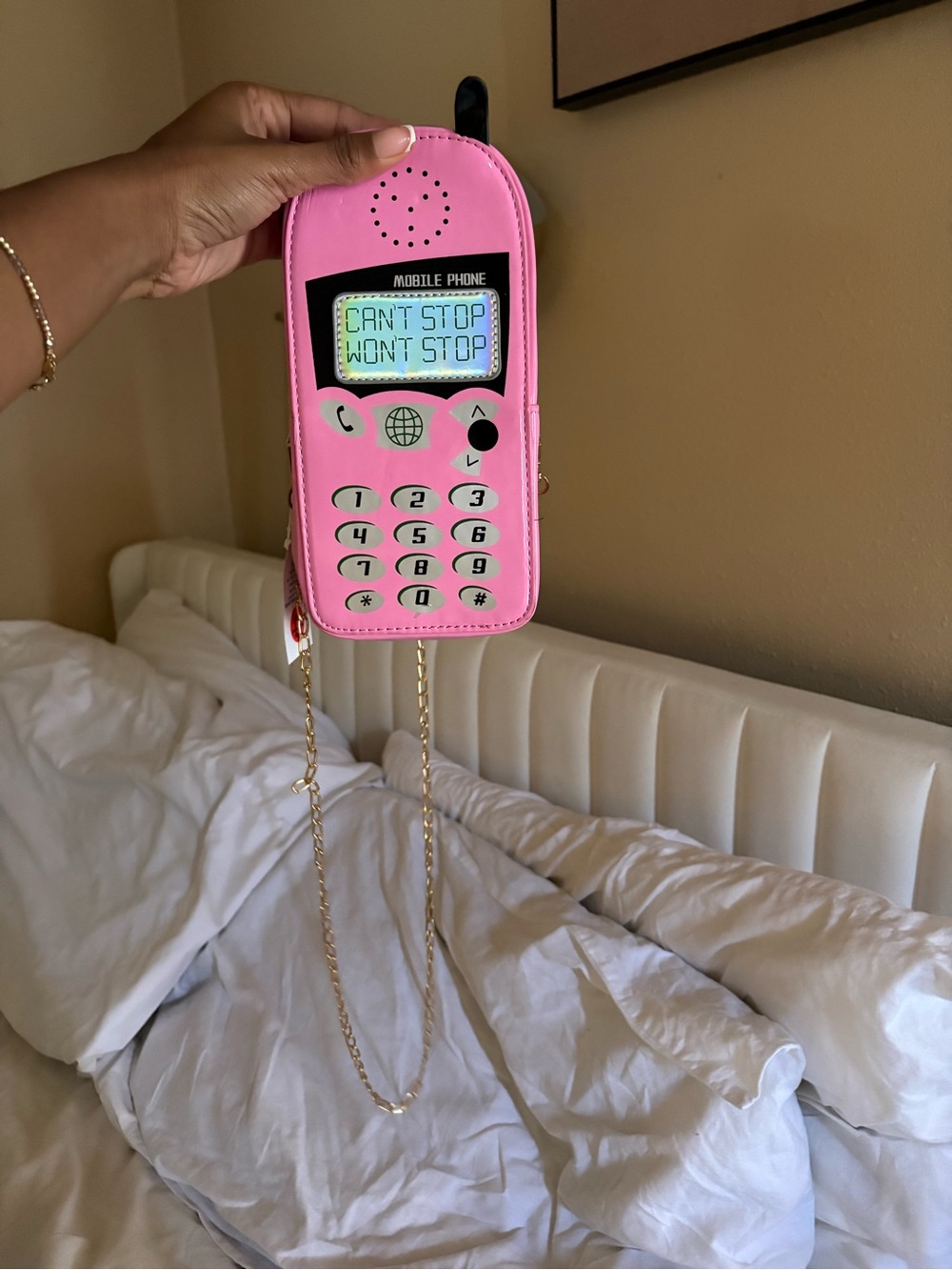 Pink Retro Mobile Phone Crossbody Bag